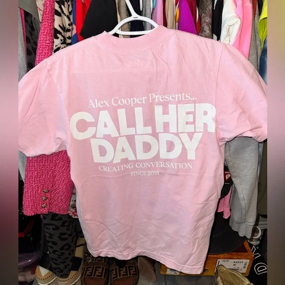 Unwell Alex Cooper tour merch Daddy light pink crew neck size small! - Picture 3 of 4